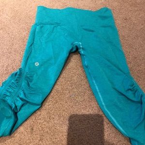 Cropped lululemon leggings